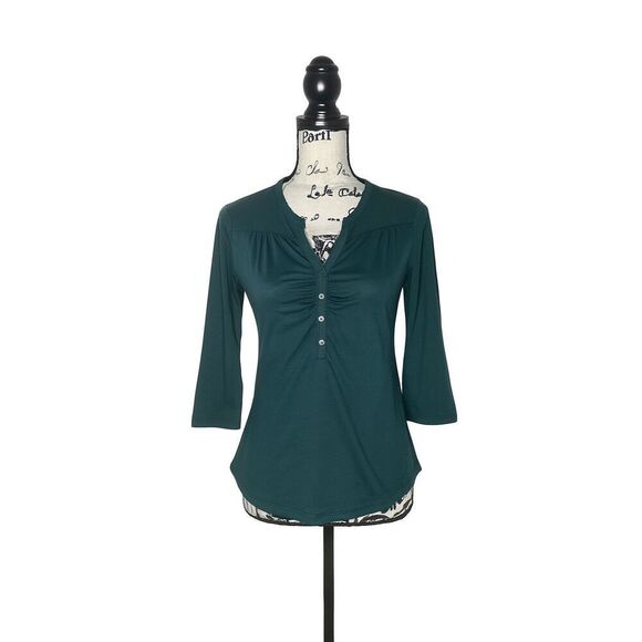 H&M Women’s XS Green 3/4 Sleeve Button Front Top | Draped Back | Basic Blouse - Picture 1 of 6